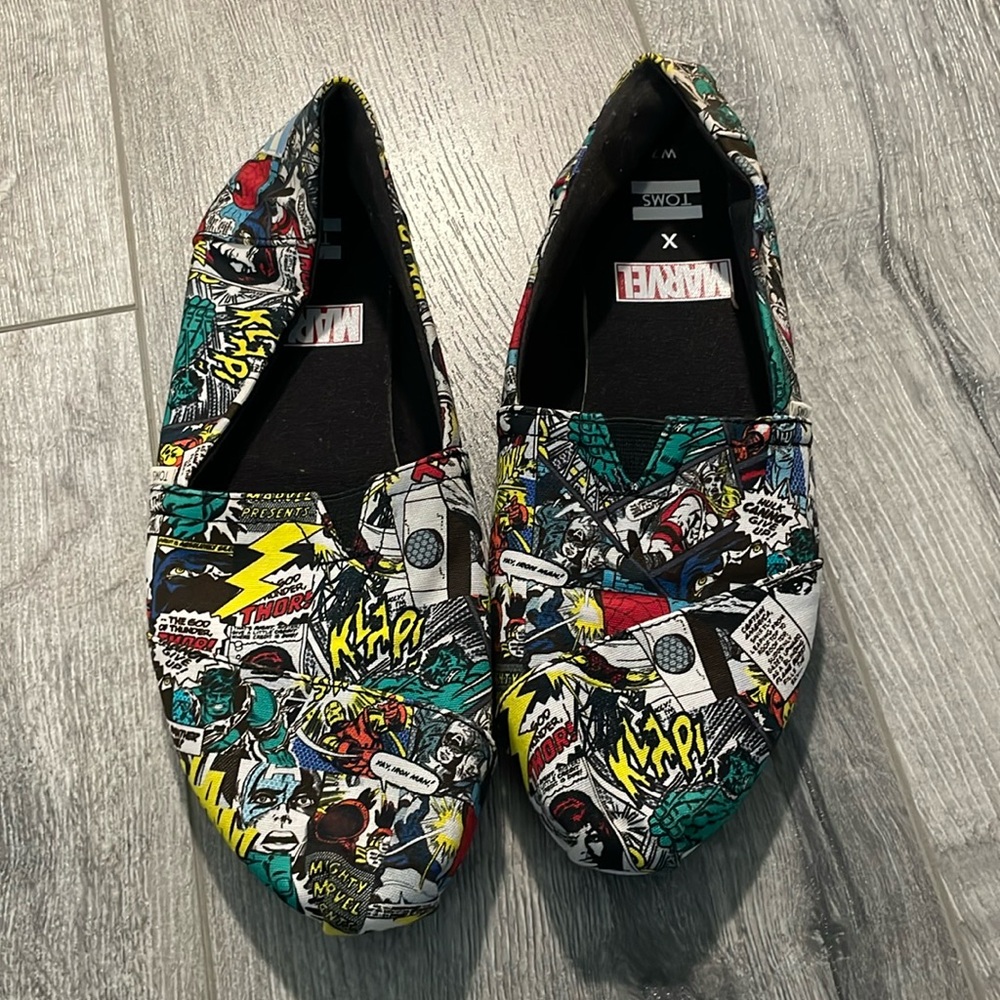Marvel Green and Yellow Flats with Comic Print